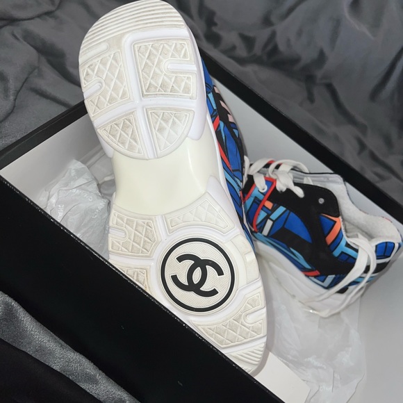 Chanel Sneakers - Picture 5 of 7
